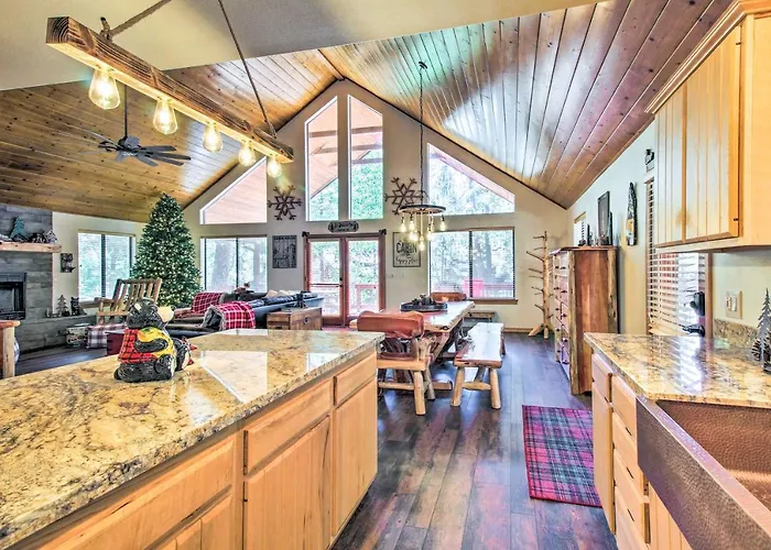 Pinetop Retreat W/ Fire Pit & Game Room! Indian Pine