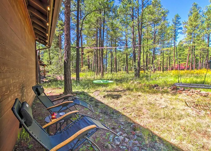 Holiday home Pinetop Retreat W/ Fire Pit & Game Room! *